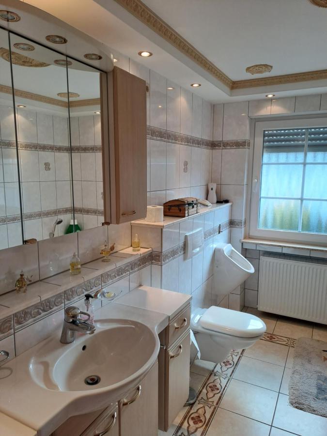 Ferienwohnung Schleiten Путтлинген Экстерьер фото