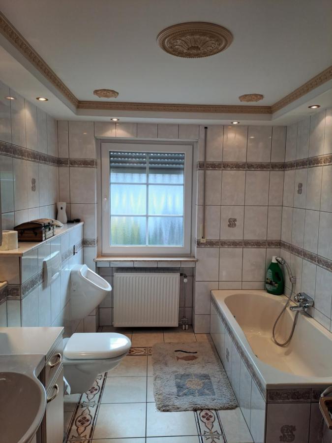 Ferienwohnung Schleiten Путтлинген Экстерьер фото